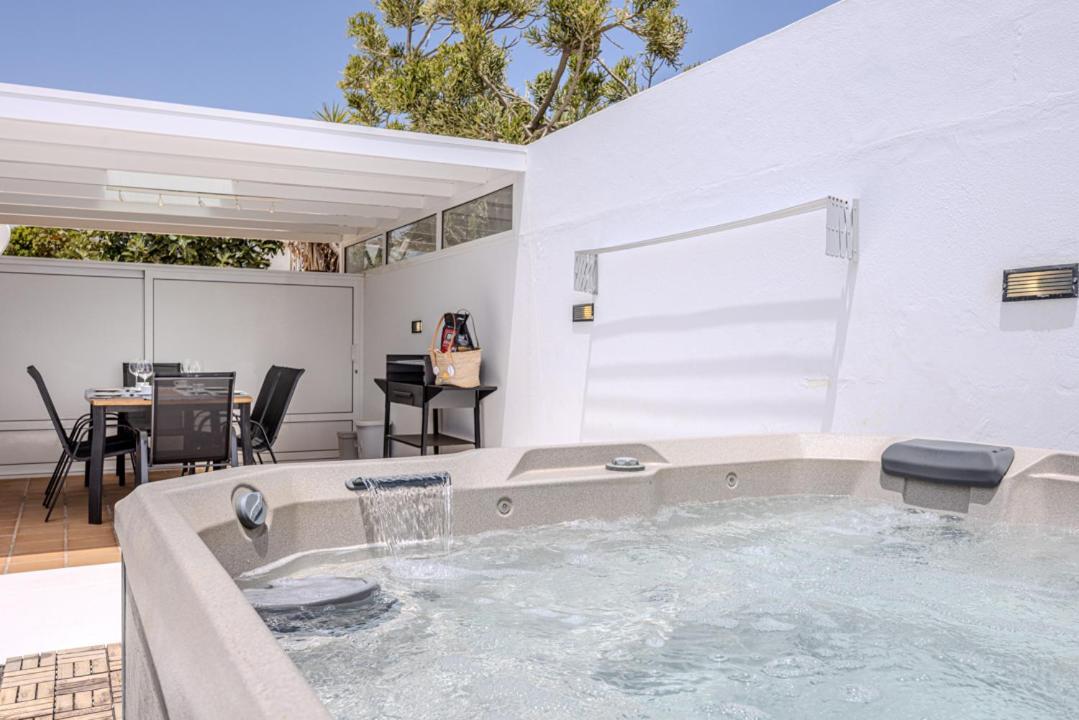 Villa Kakariko Playa Honda  Bagian luar foto